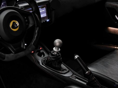 Used 2021 Lotus Evora image 54