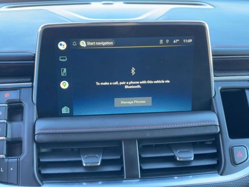 Used 2022 Chevrolet Suburban RST w/ Sport Performance Package image 22