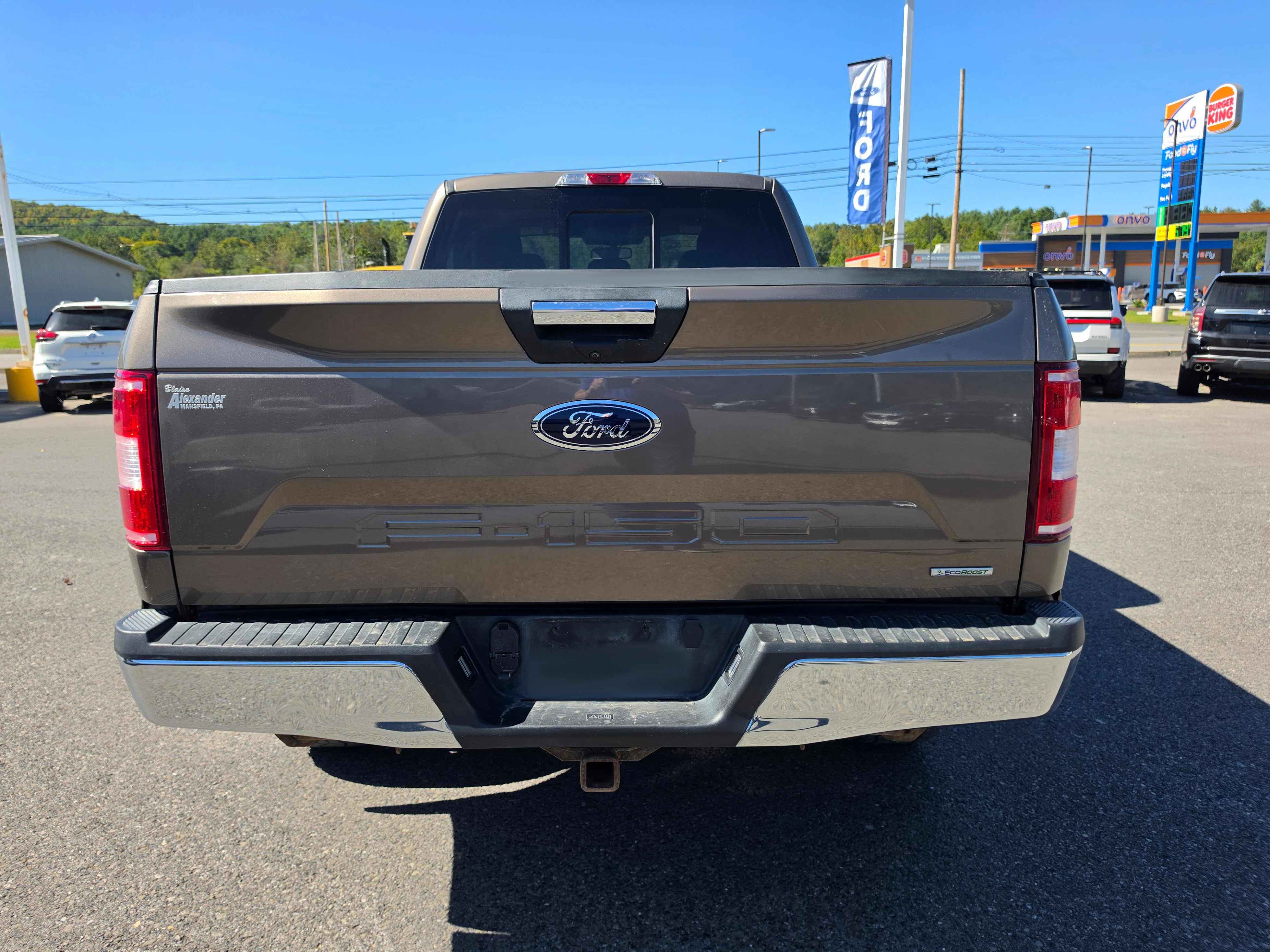 Used 2019 Ford F150 XLT w/ Equipment Group 302A Luxury AWD/4WD image 4