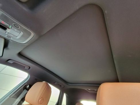 Used 2024 Audi Q3 2.0T Premium image 40