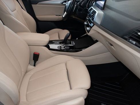 Used 2021 BMW X3 xDrive30i AWD/4WD image 10