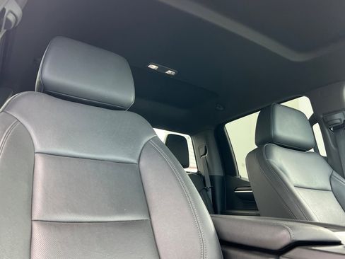 Used 2024 GMC Sierra 1500 SLT image 20