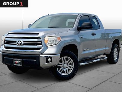 Used 2016 Toyota Tundra SR5 w/ SR5 Upgrade Package