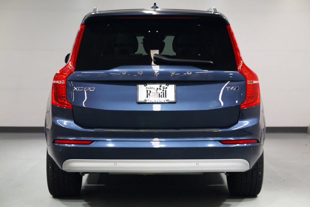 Used 2022 Volvo XC90 T6 Momentum w/ Advanced Package AWD/4WD image 2