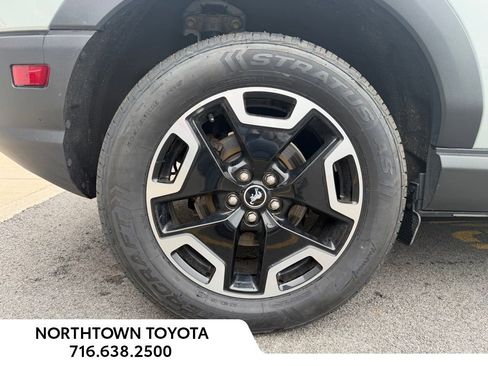 Used 2021 Ford Bronco Sport Outer Banks w/ Outer Banks Package (96D) AWD/4WD image 8