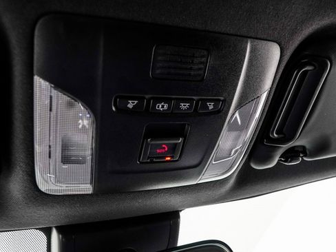 Used 2022 Toyota Corolla SE image 33