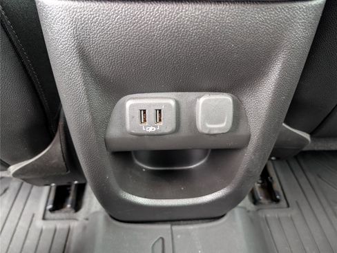 Used 2021 Chevrolet Colorado Z71 image 15