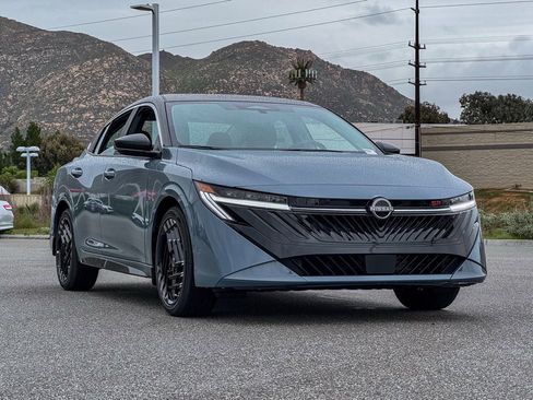 New 2026 Nissan Sentra SR image 2