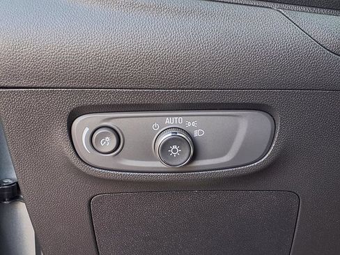 Used 2026 Buick Encore GX Sport Touring w/ Comfort Package FWD image 12