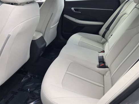 Certified 2022 Hyundai Sonata SEL image 11