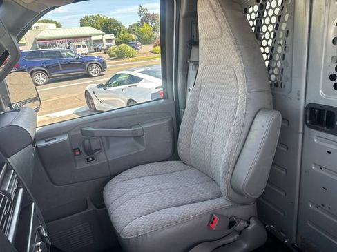 Used 2019 Chevrolet Express 2500 w/ Driver Convenience Package RWD image 31