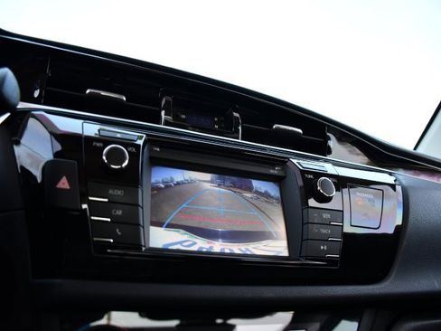 Used 2014 Toyota Corolla S image 14