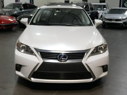 Used 2015 Lexus CT 200h FWD image 3