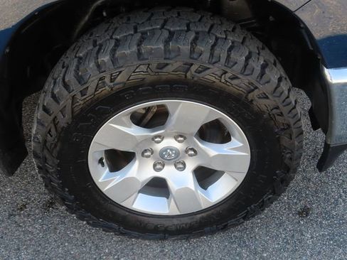 Used 2022 RAM 1500 Big Horn AWD/4WD image 15