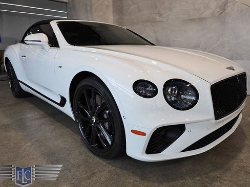 Used 2021 Bentley Continental GT V8 AWD/4WD image 45