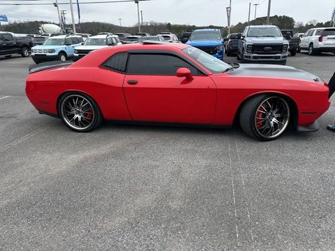 Used 2018 Dodge Challenger T/A RWD image 4