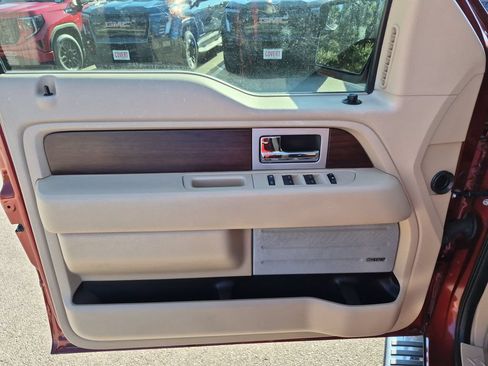 Used 2014 Ford F150 King Ranch w/ King Ranch Luxury Package RWD image 18