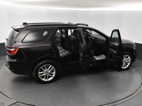 Used 2024 Dodge Durango GT AWD/4WD image 6