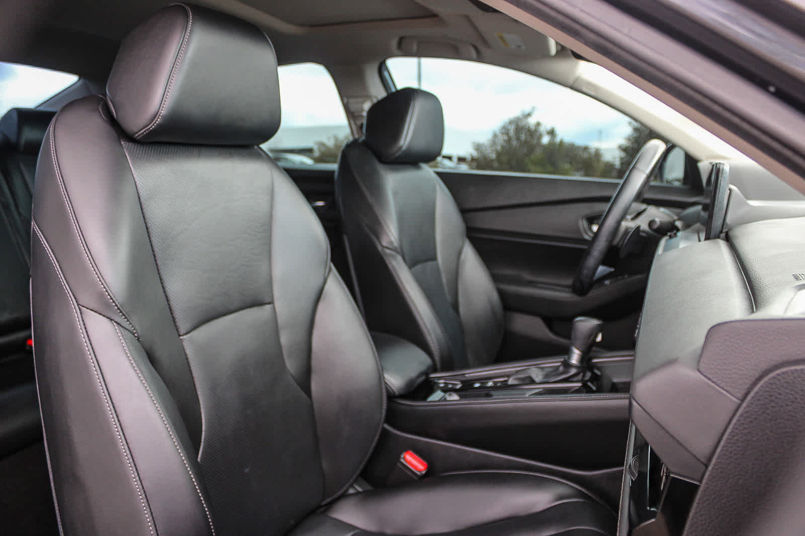 Used 2024 Honda Accord Touring image 16