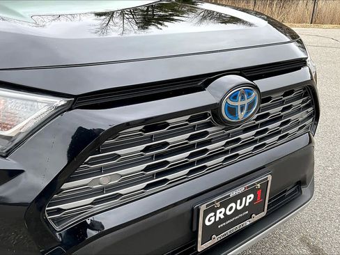 Used 2019 Toyota RAV4 Limited w/ Limited Grade Weather Package image 32