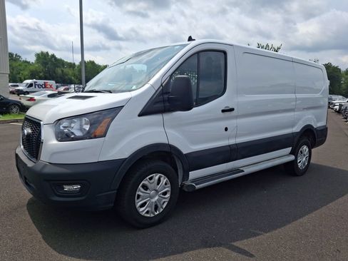 Used 2025 Ford Transit 250 Low Roof w/ Exterior Upgrade Package RWD image 6