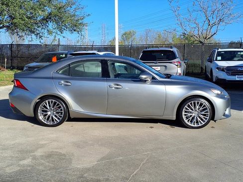Used 2016 Lexus IS 200t image 24