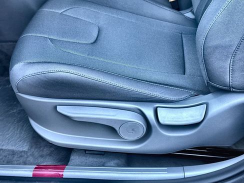 New 2026 Hyundai Elantra SE image 14