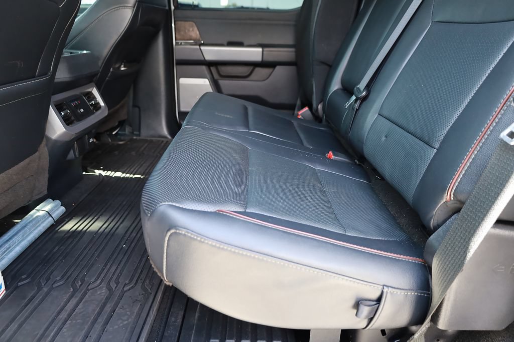 Used 2023 Ford F250 Lariat w/ Lariat Ultimate Package AWD/4WD image 18