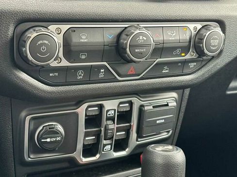 New 2026 Jeep Wrangler Unlimited Sport image 17