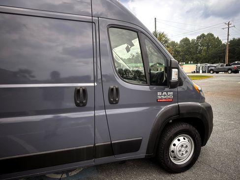 Used 2021 RAM ProMaster 3500 image 30