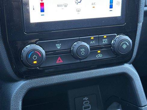 New 2026 Ford Ranger XLT w/ Technology Package RWD image 19