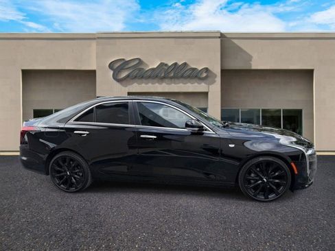 Used 2023 Cadillac CT4 Luxury w/ LPO, ONYX Package RWD image 2
