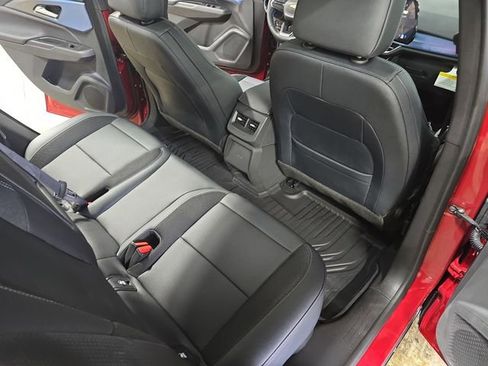 New 2026 Chevrolet Equinox EV LT image 12