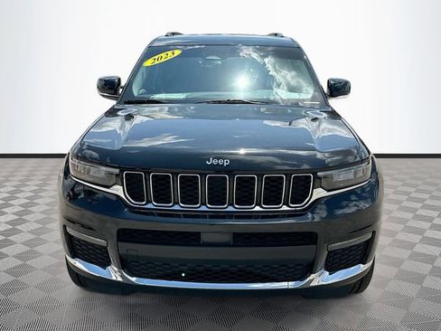 Used 2023 Jeep Grand Cherokee L Limited w/ Trailer Tow Group (B) AWD/4WD image 2