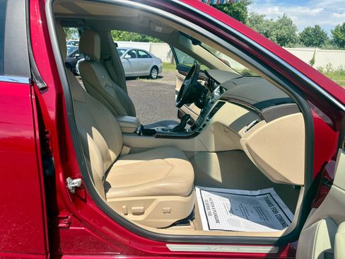 Used 2010 Cadillac CTS Premium RWD image 25