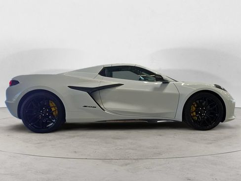 Used 2025 Chevrolet Corvette Z06 w/ Battery Protection Package RWD image 4