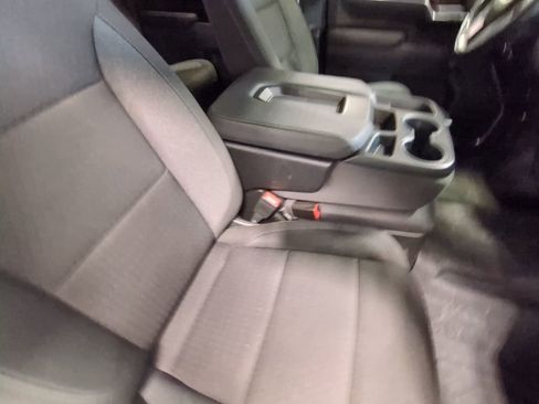 Used 2024 GMC Sierra 2500 SLE w/ SLE Value Package; image 22