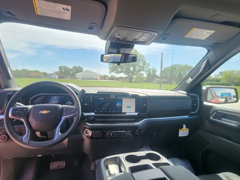 New 2026 Chevrolet Silverado 1500 LT AWD/4WD image 21