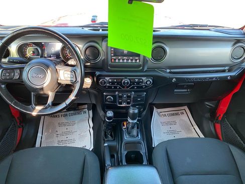 Used 2021 Jeep Wrangler Unlimited Sport image 12