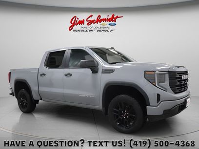 Used 2024 GMC Sierra 1500 Pro w/ Graphite Edition