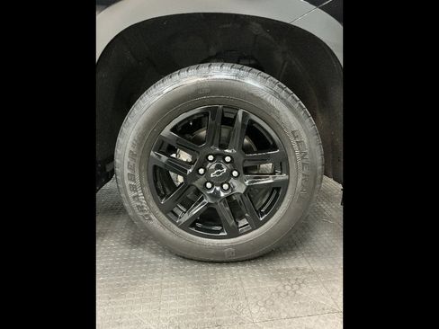 Used 2022 Chevrolet Silverado 1500 Custom w/ Rally Edition AWD/4WD image 39