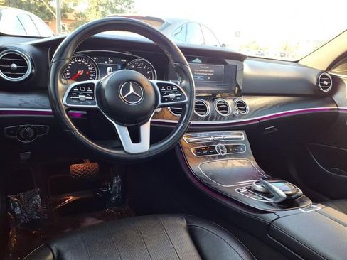 Used 2019 Mercedes-Benz E 300 image 10