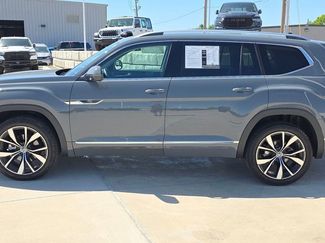 Used 2025 Volkswagen Atlas SEL Premium R-Line AWD/4WD video 2