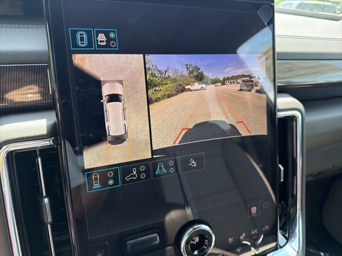 New 2026 GMC Yukon Elevation w/ Elevation Premium Package image 33