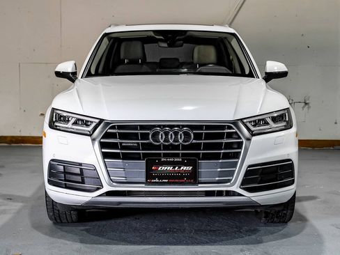 Used 2019 Audi Q5 2.0T Premium Plus w/ Premium Plus Package AWD/4WD image 5