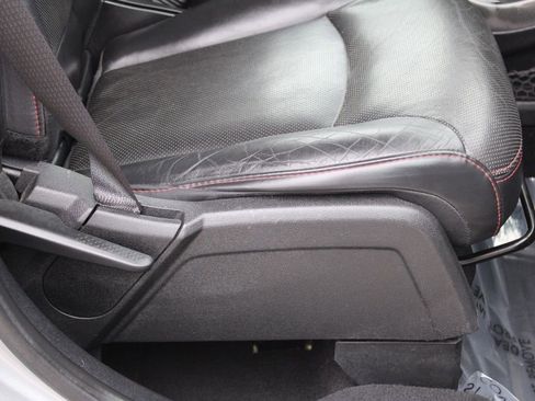 Used 2016 Dodge Journey R/T w/ Driver Convenience Group image 19