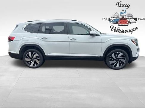 New 2026 Volkswagen Atlas SEL image 8