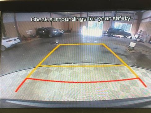 Used 2017 Hyundai Santa Fe SE w/ SE Premium Package 02 FWD image 30