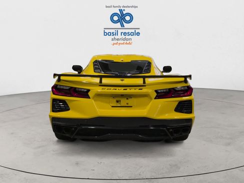 Used 2025 Chevrolet Corvette Stingray Coupe w/ Z51 Performance Package image 7