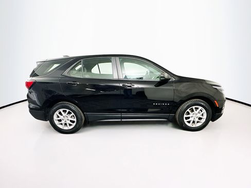 Used 2024 Chevrolet Equinox LS FWD image 10